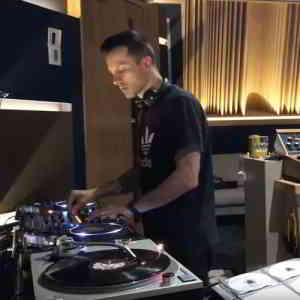 Dirty South - 4 hour DJ Set (Quarantined from studio 2020-04-04) (2020) скачать через торрент