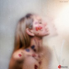 Вера Брежнева - V. (Deluxe Edition)